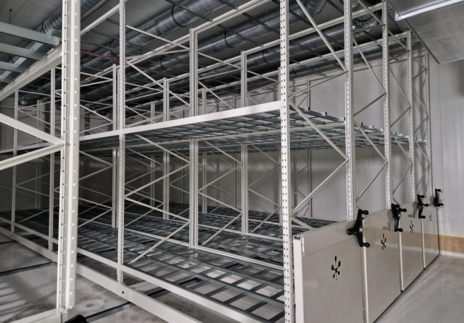 Efficient Storage with Mobile Racking