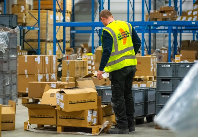 Warehouse relocation of small goods for Sioen