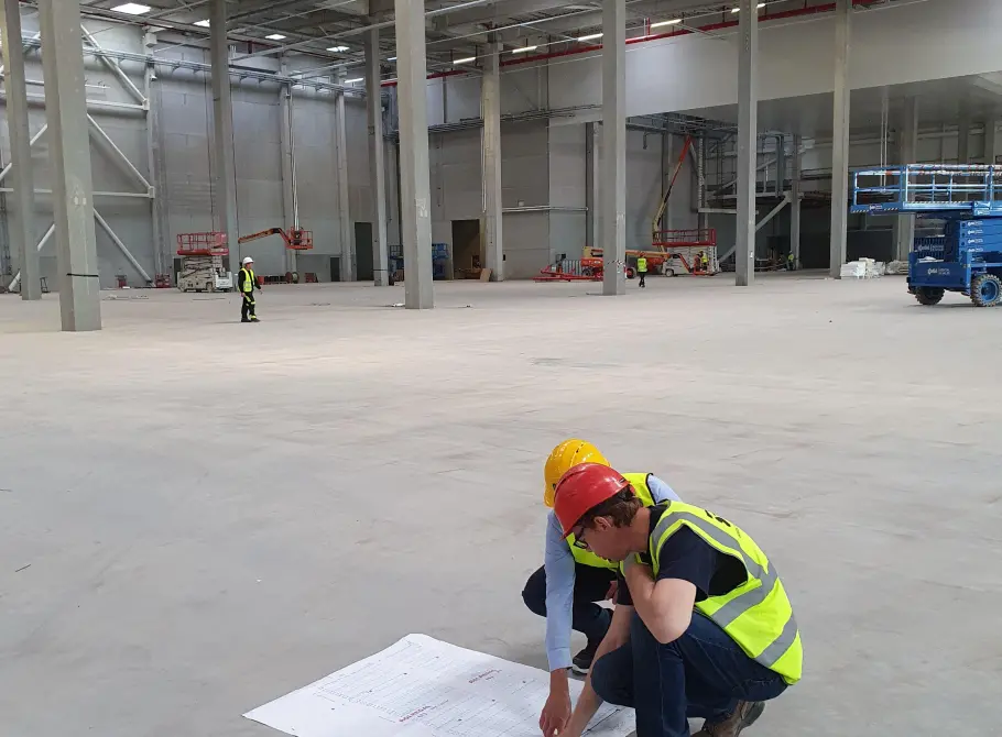 Moving your warehouse or goods? Get in touch with us!