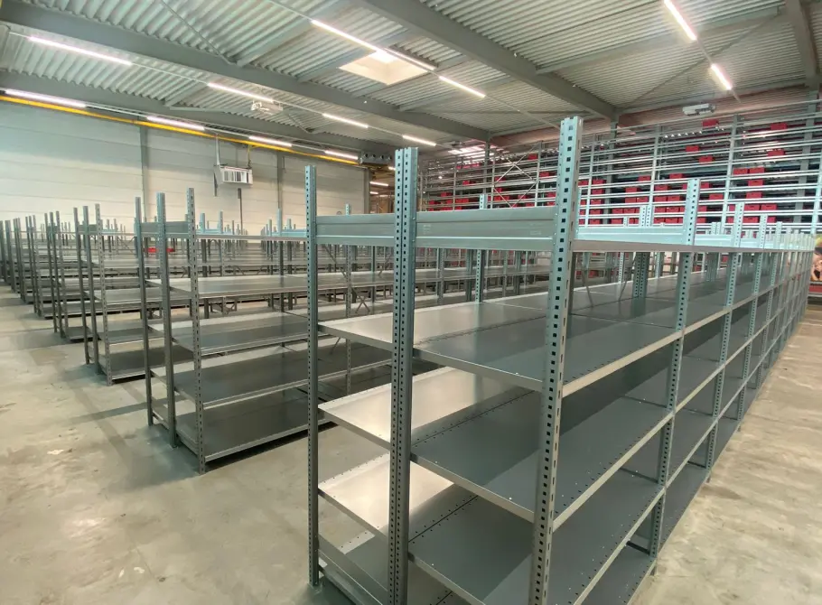 <span>Features</span> of our shelving system