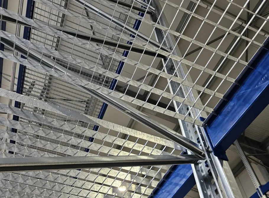 What do you use a mesh wall in the warehouse for?